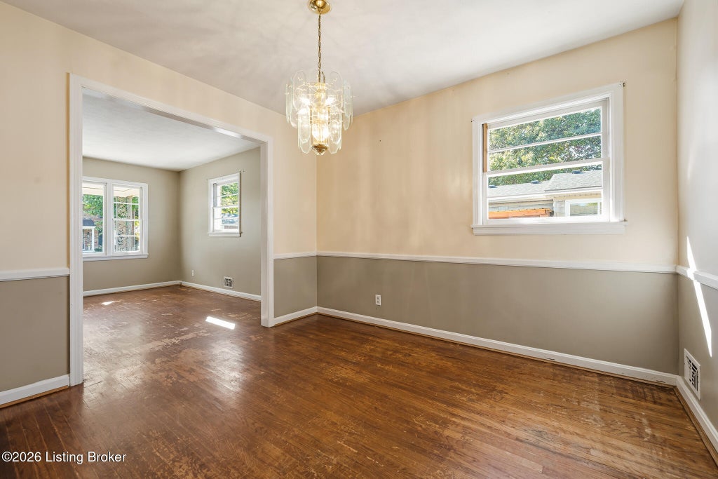 Photo of 4009 Glen Valley Rd, Louisville, KY 40219 (MLS # 1732913)