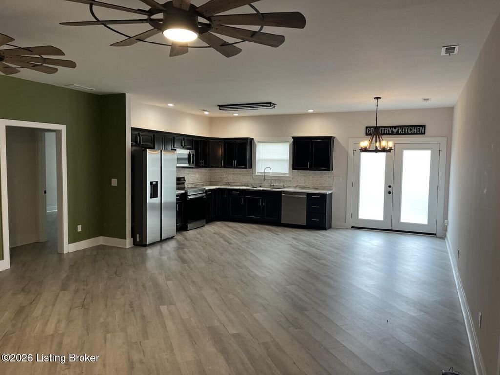 Photo of 268 Fernwood Dr, Mt Washington, KY 40047 (MLS # 1707357)