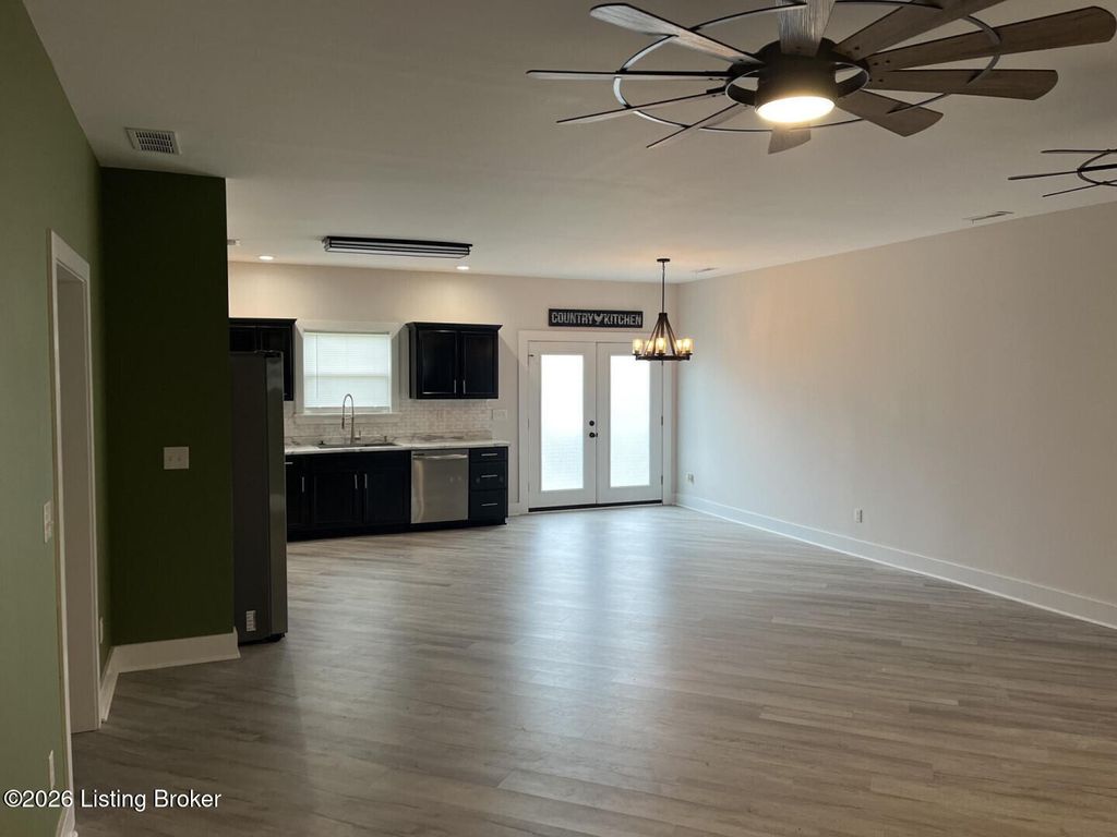 Photo of 268 Fernwood Dr, Mt Washington, KY 40047 (MLS # 1707357)