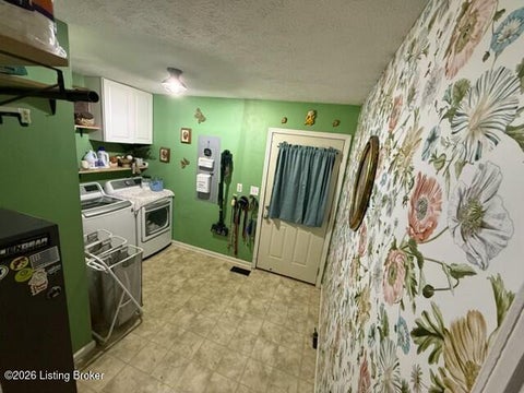 Tiny photo for 125 Rustic Ln, Shepherdsville, KY 40165 (MLS # 1729704)