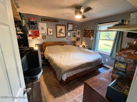 Tiny photo for 125 Rustic Ln, Shepherdsville, KY 40165 (MLS # 1729704)