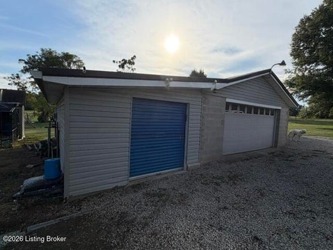 Tiny photo for 125 Rustic Ln, Shepherdsville, KY 40165 (MLS # 1729704)