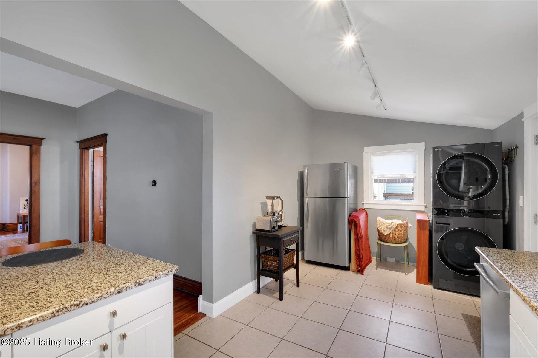 2351 Payne St, Louisville, Kentucky image 13
