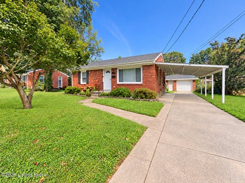 Tiny photo for 2005 Dixie Garden Dr, Louisville, KY 40272 (MLS # 1730254)