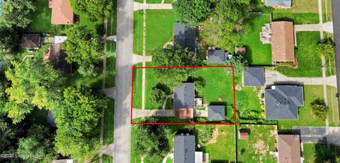 Tiny photo for 2005 Dixie Garden Dr, Louisville, KY 40272 (MLS # 1730254)