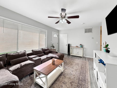 Tiny photo for 2005 Dixie Garden Dr, Louisville, KY 40272 (MLS # 1730254)