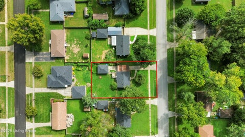 Tiny photo for 2005 Dixie Garden Dr, Louisville, KY 40272 (MLS # 1730254)