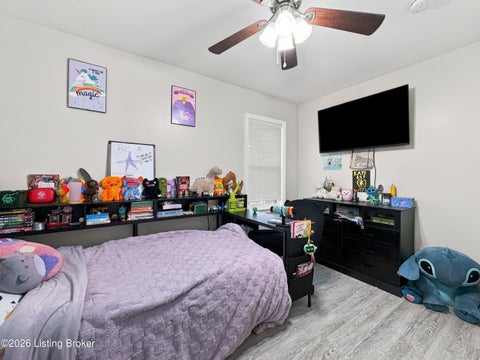 Tiny photo for 2005 Dixie Garden Dr, Louisville, KY 40272 (MLS # 1730254)