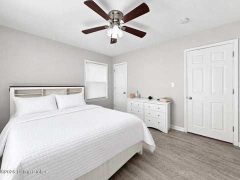 Tiny photo for 2005 Dixie Garden Dr, Louisville, KY 40272 (MLS # 1730254)