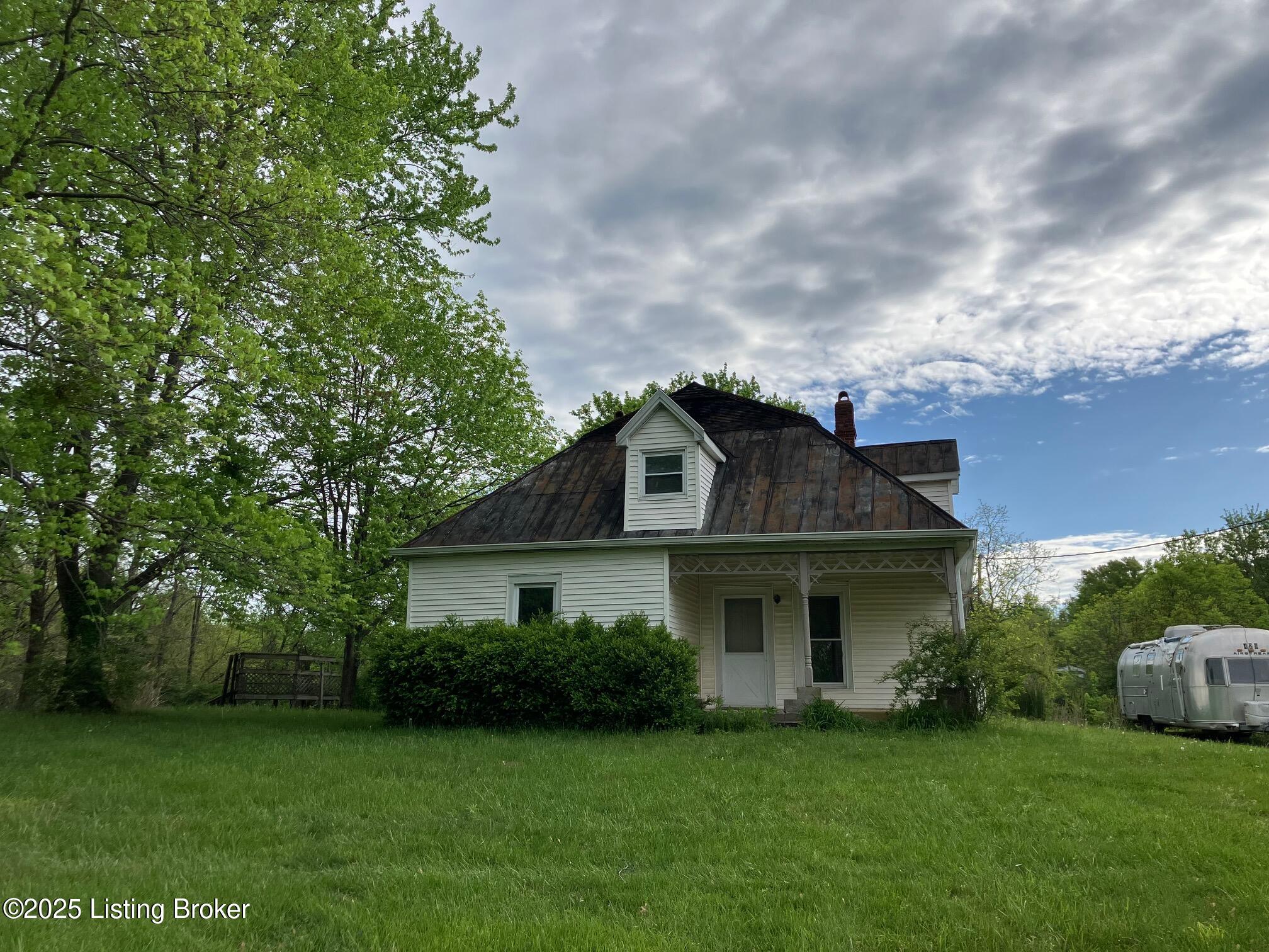 6621 Sumac Ln, Crestwood, Pennsylvania image 1
