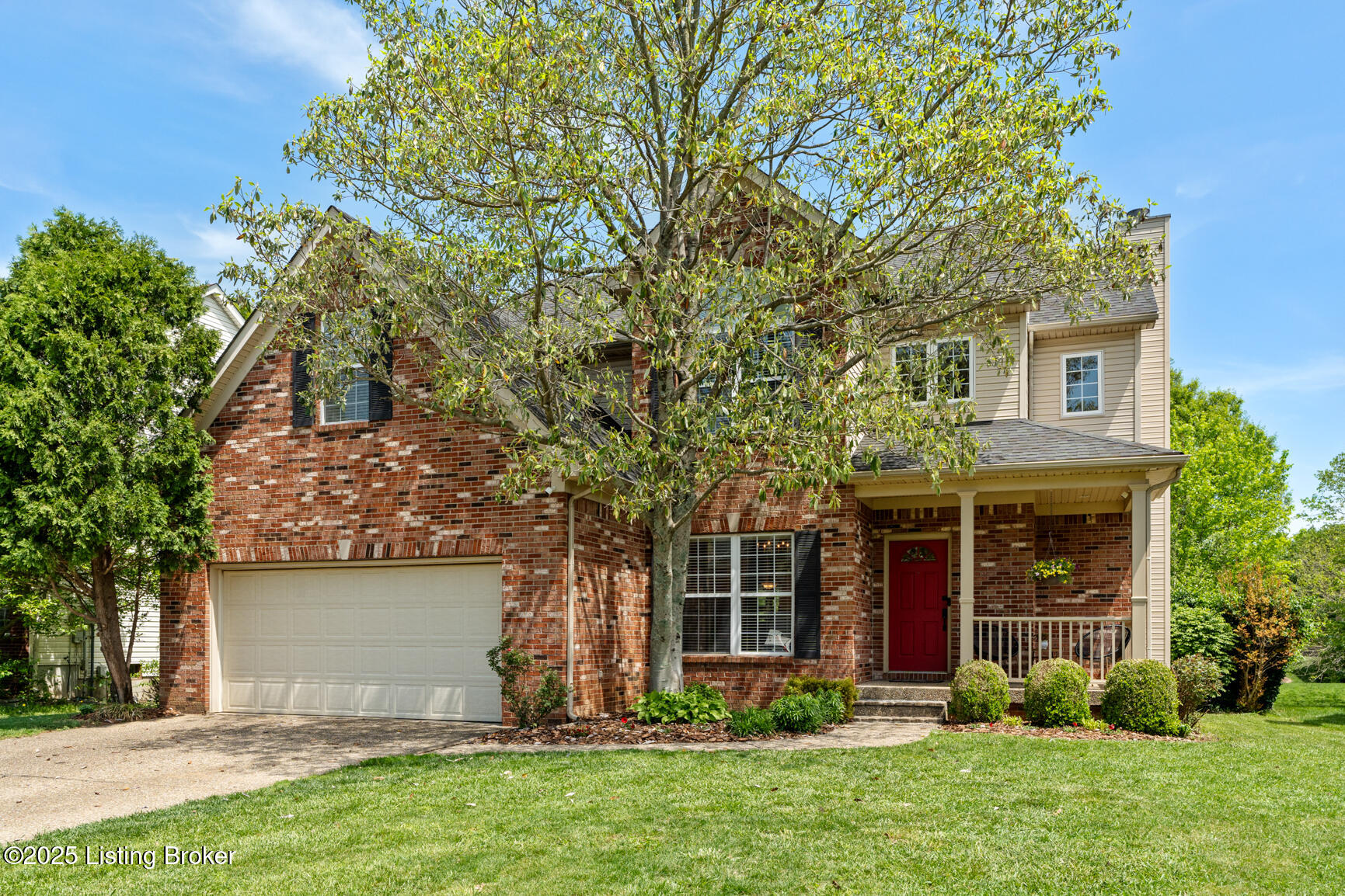 13710 Saddlecreek Dr, Louisville, Pennsylvania image 1