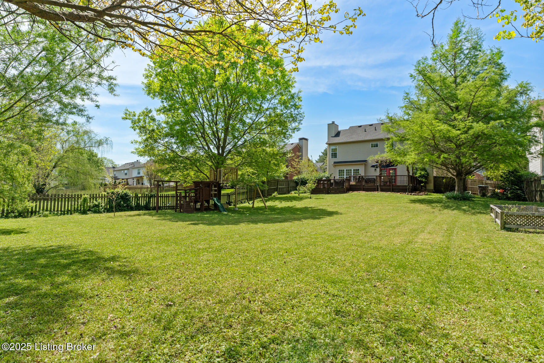 13710 Saddlecreek Dr, Louisville, Pennsylvania image 19