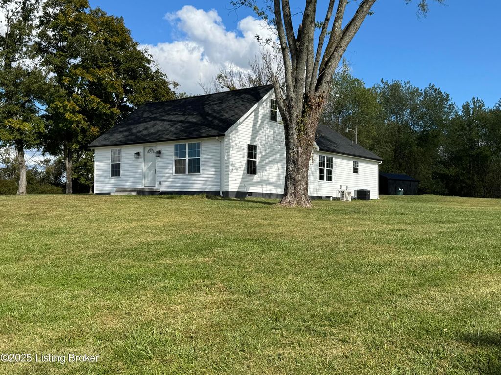Photo of 6515 Loretto Rd, Bardstown, KY 40004 (MLS # 1717530)