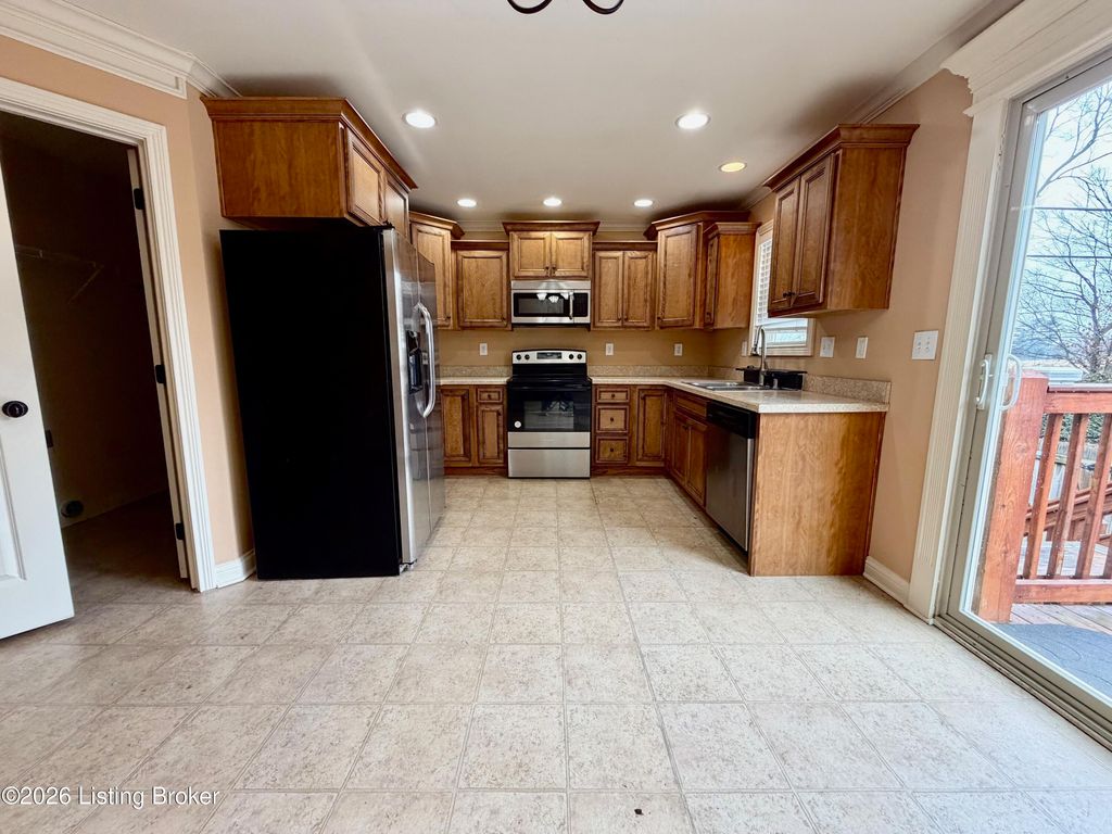 Photo of 8901 Wilson St, Louisville, KY 40242 (MLS # 1710492)