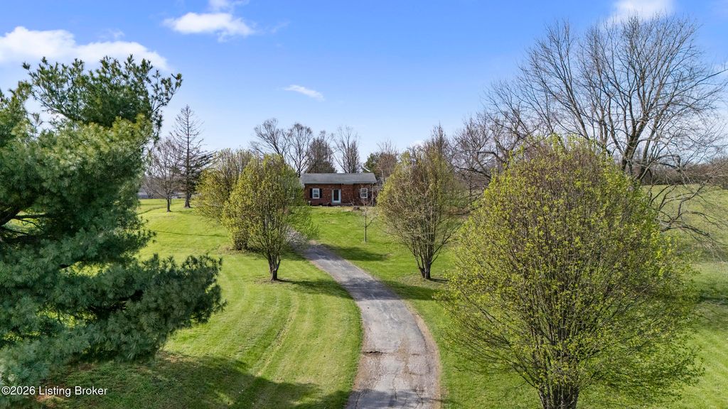 Photo of 6830 Smithfield Rd, Smithfield, KY 40068 (MLS # 1712311)