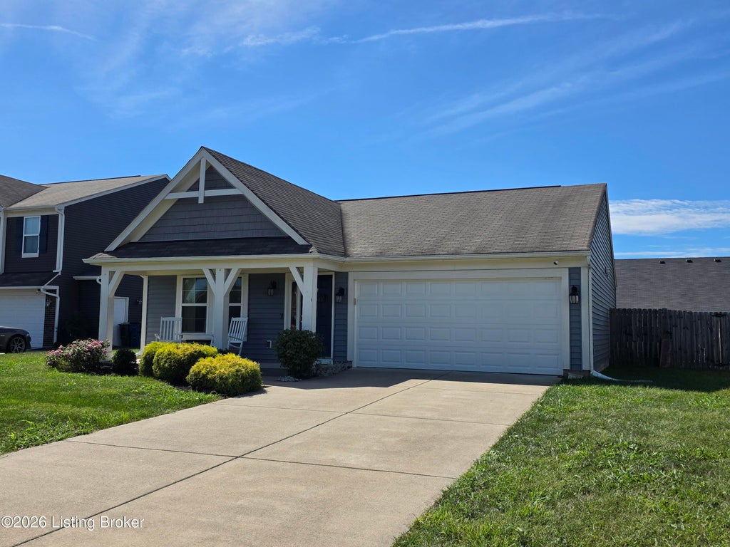 Photo of 207 Gadwall Ct, Shepherdsville, KY 40165 (MLS # 1730164)