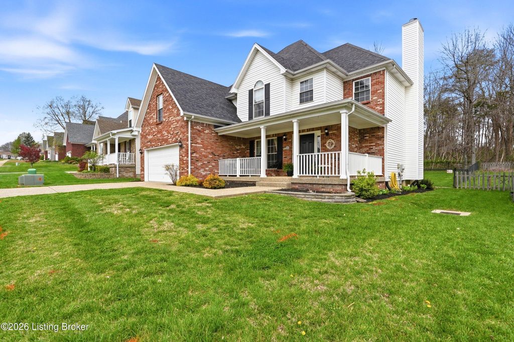 Photo of 10617 Dry Creek Way, Louisville, KY 40299 (MLS # 1714041)