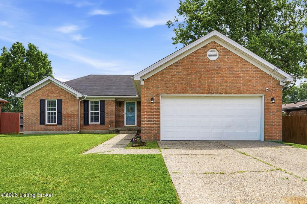 Photo of 6502 Bluegill Blvd, Louisville, KY 40229 (MLS # 1716163)