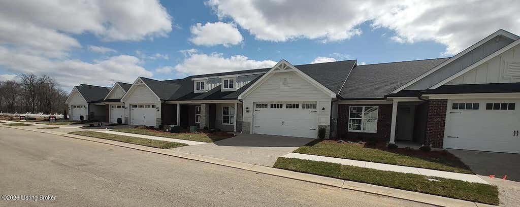 Photo of 12512 Button Willow Ln, Louisville, KY 40299 (MLS # 1725308)