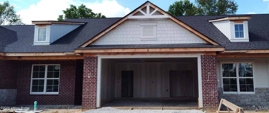 Photo of 12512 Button Willow Ln, Louisville, KY 40299 (MLS # 1725308)