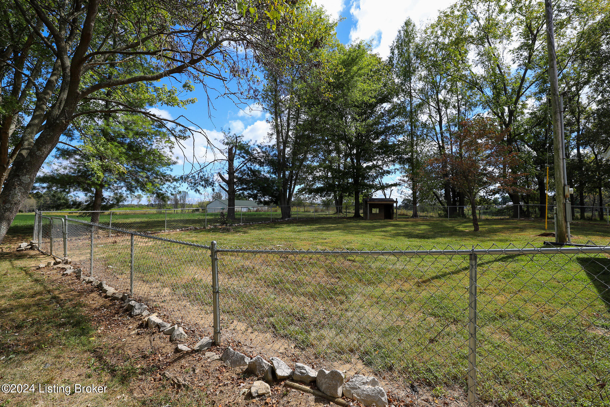 2450 Molly Brown Rd, Brandenburg, Kentucky image 32
