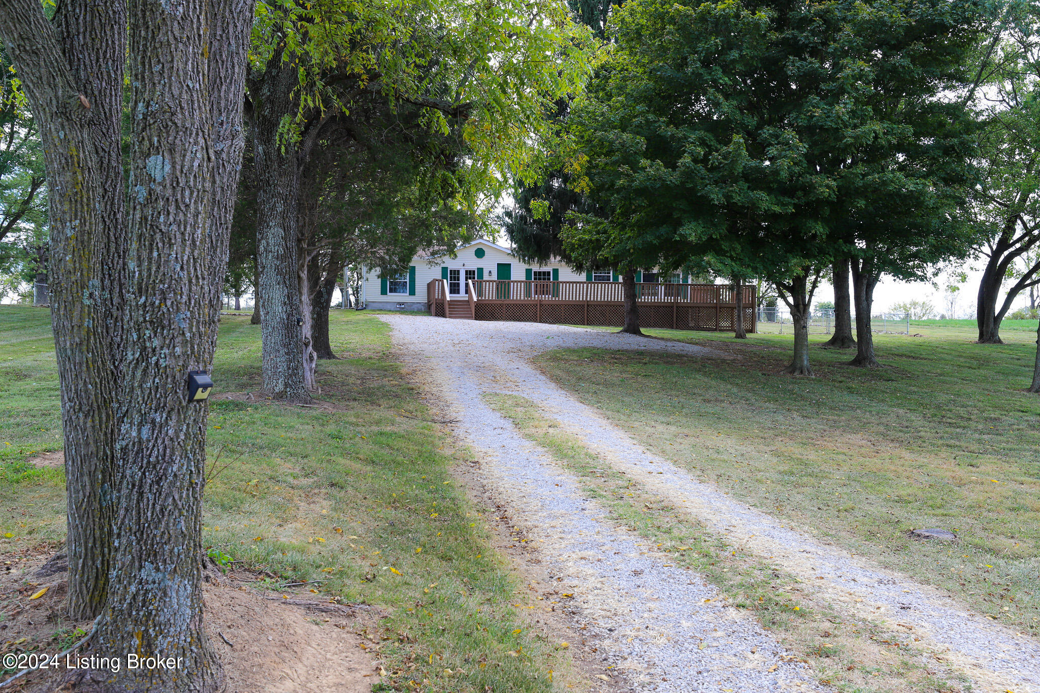 2450 Molly Brown Rd, Brandenburg, Kentucky image 1