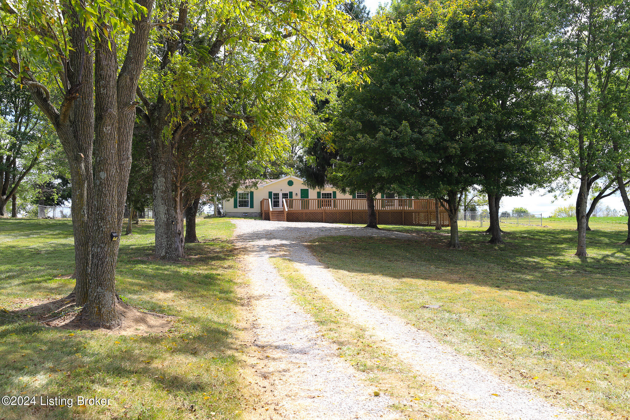 2450 Molly Brown Rd, Brandenburg, Kentucky image 42