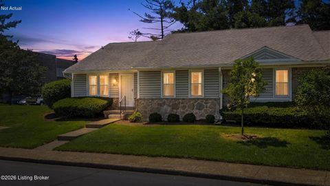 Photo of 920 Loveall Ln, Louisville, KY 40223 (MLS # 1717480)
