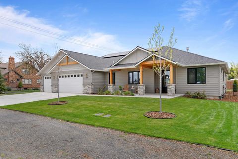 Photo of 8305 E Maringo Dr, Spokane, WA 99212 (MLS # 202615640)