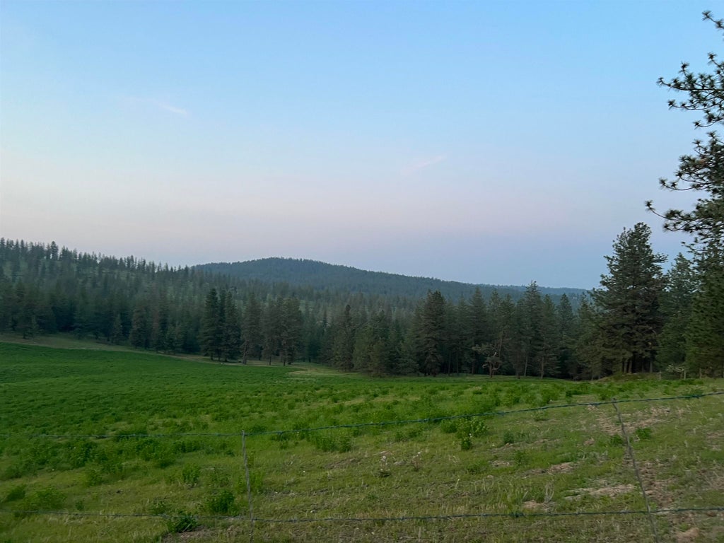 Photo of XXXX Rocky Top Way, Deer Park, WA 99006 (MLS # 202622495)