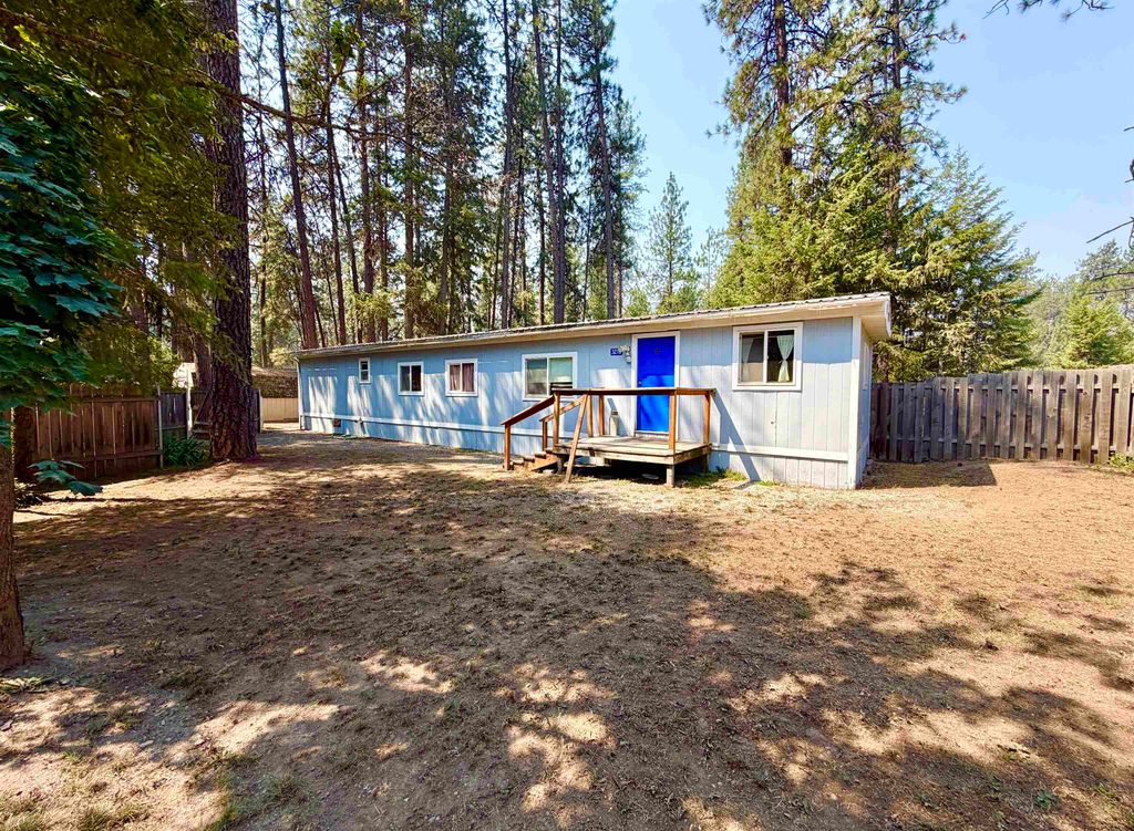 Photo of 3276 Viewridge Ln, Valley, WA 99148 (MLS # 202621224)
