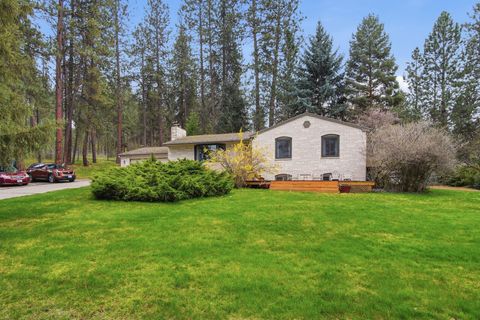 Photo of 14922 E Belle Terre Ave, Veradale, WA 99037 (MLS # 202614819)