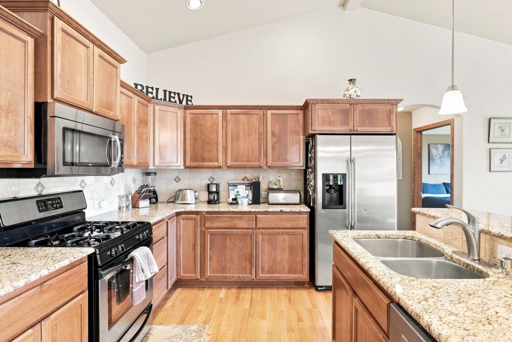 Photo of 204 N Helstrom St, Deer Park, WA 99006 (MLS # 202624057)