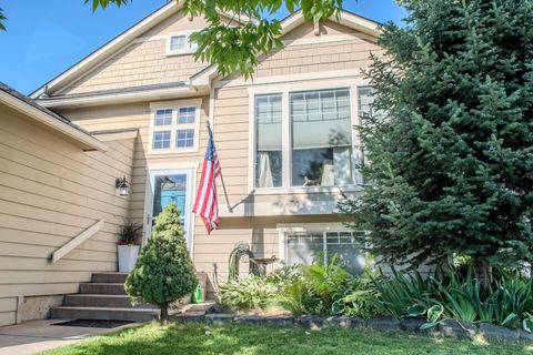 Photo of 8908 N Pamela St, Spokane, WA 99208 (MLS # 202611055)