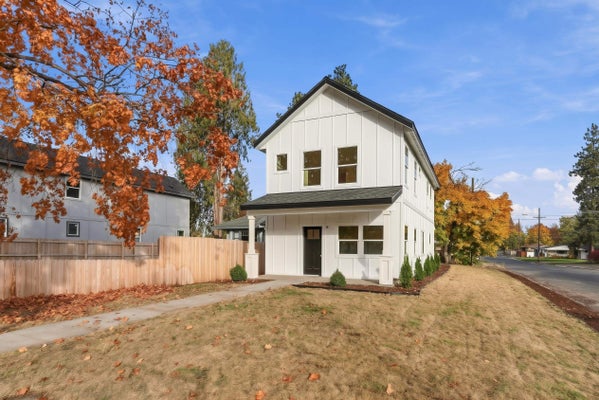 6100 N STEVENS ST, SPOKANE, WA 99205 - Image 032e13b866c66f25ef16d65676f76e13/771096089