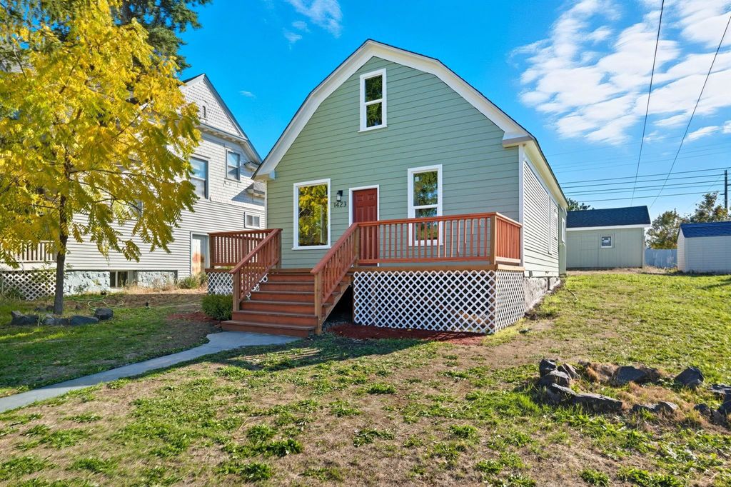 Photo of 1423 W Augusta Ave, Spokane, WA 99205 (MLS # 202525566)