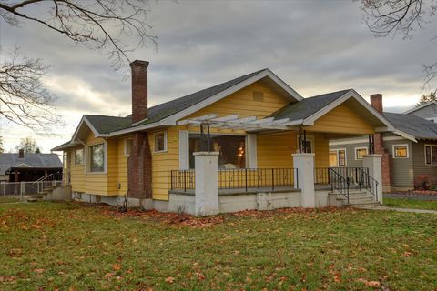 Photo of 3203 W CORA Ave, Spokane, WA 99205 (MLS # 202527065)