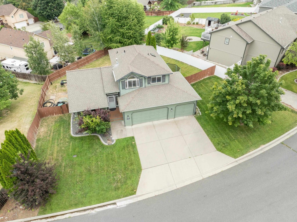 Photo of 18105 E Crescent Dr, Greenacres, WA 99016 (MLS # 202621305)
