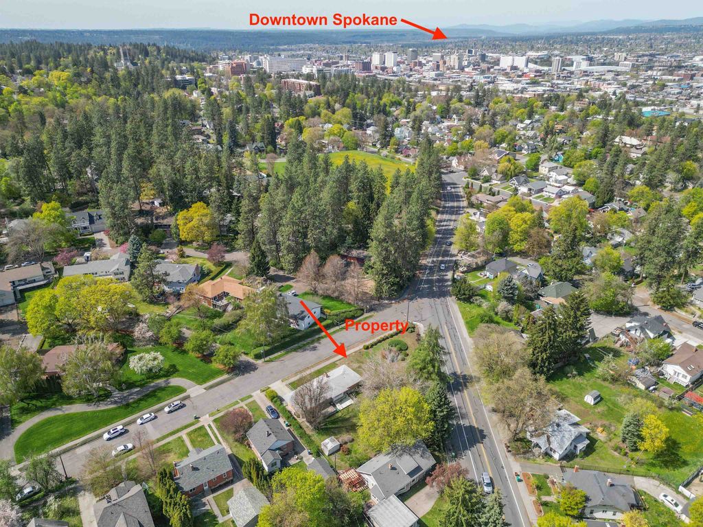 Photo of 1215 S Garfield St, Spokane, WA 99202 (MLS # 202615942)