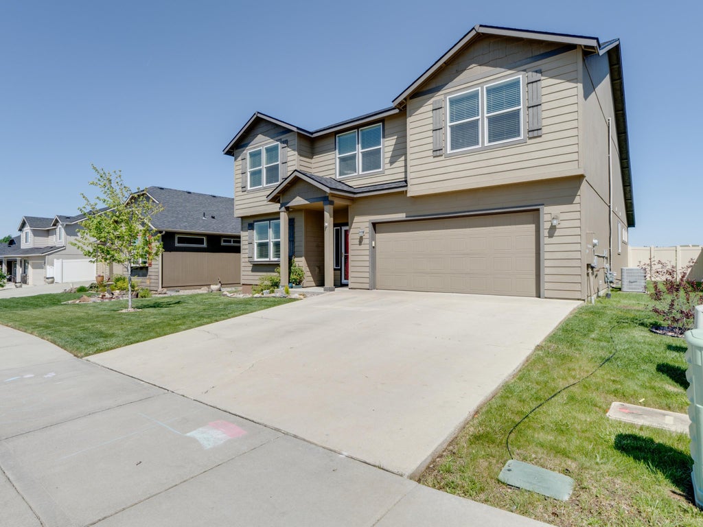 Photo of 671 Condor Dr, Cheney, WA 99004 (MLS # 202623454)