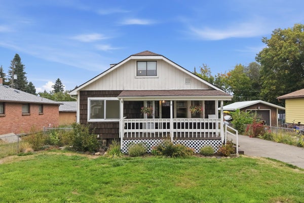 3807 E 26TH AVE, SPOKANE, WA 99223 - Image 06d2e4e3b045ae96175f63b7600903b9/3652426158