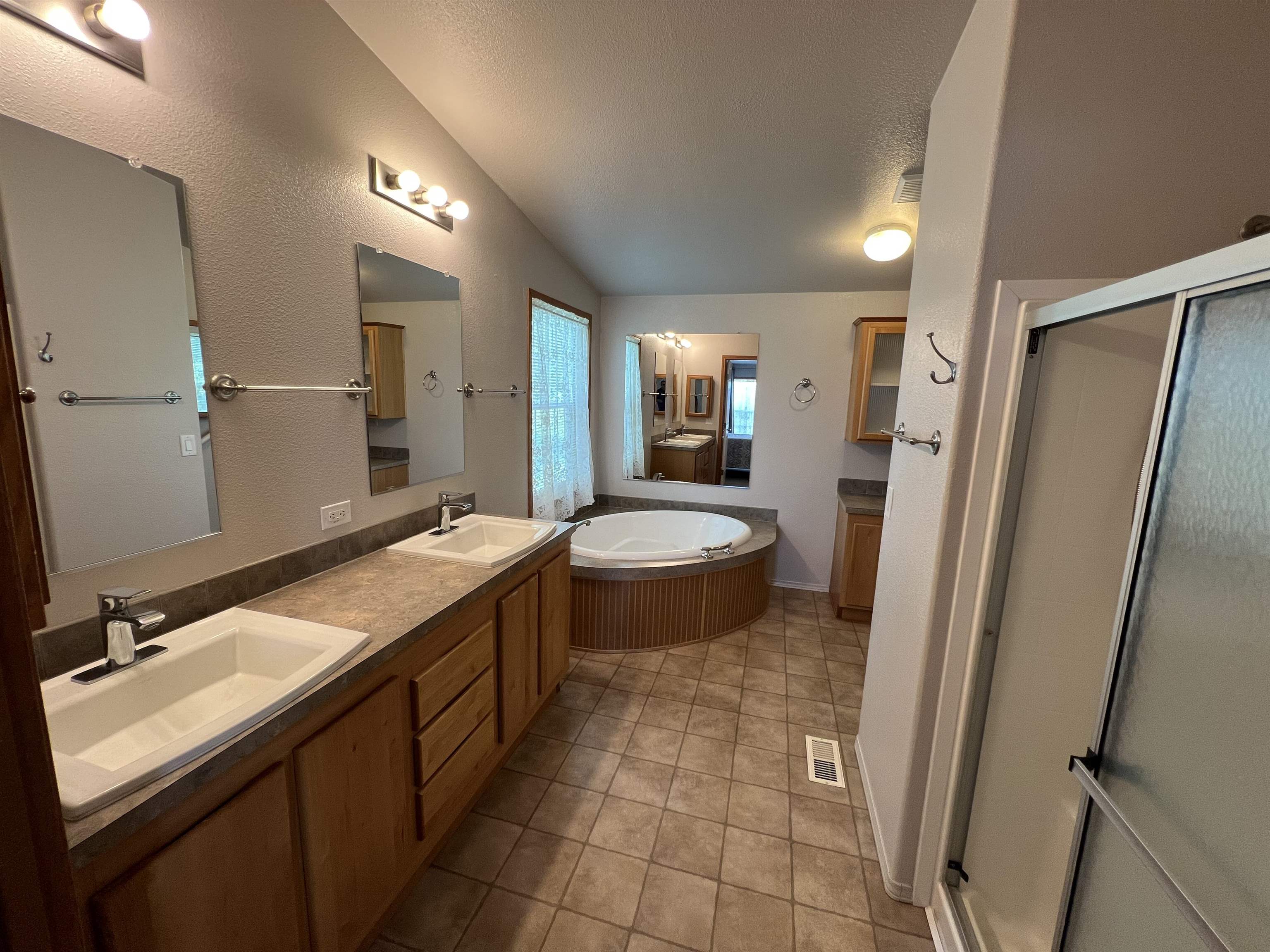 Photo 10 of 45 of 5685 Pheasant Way mobile home