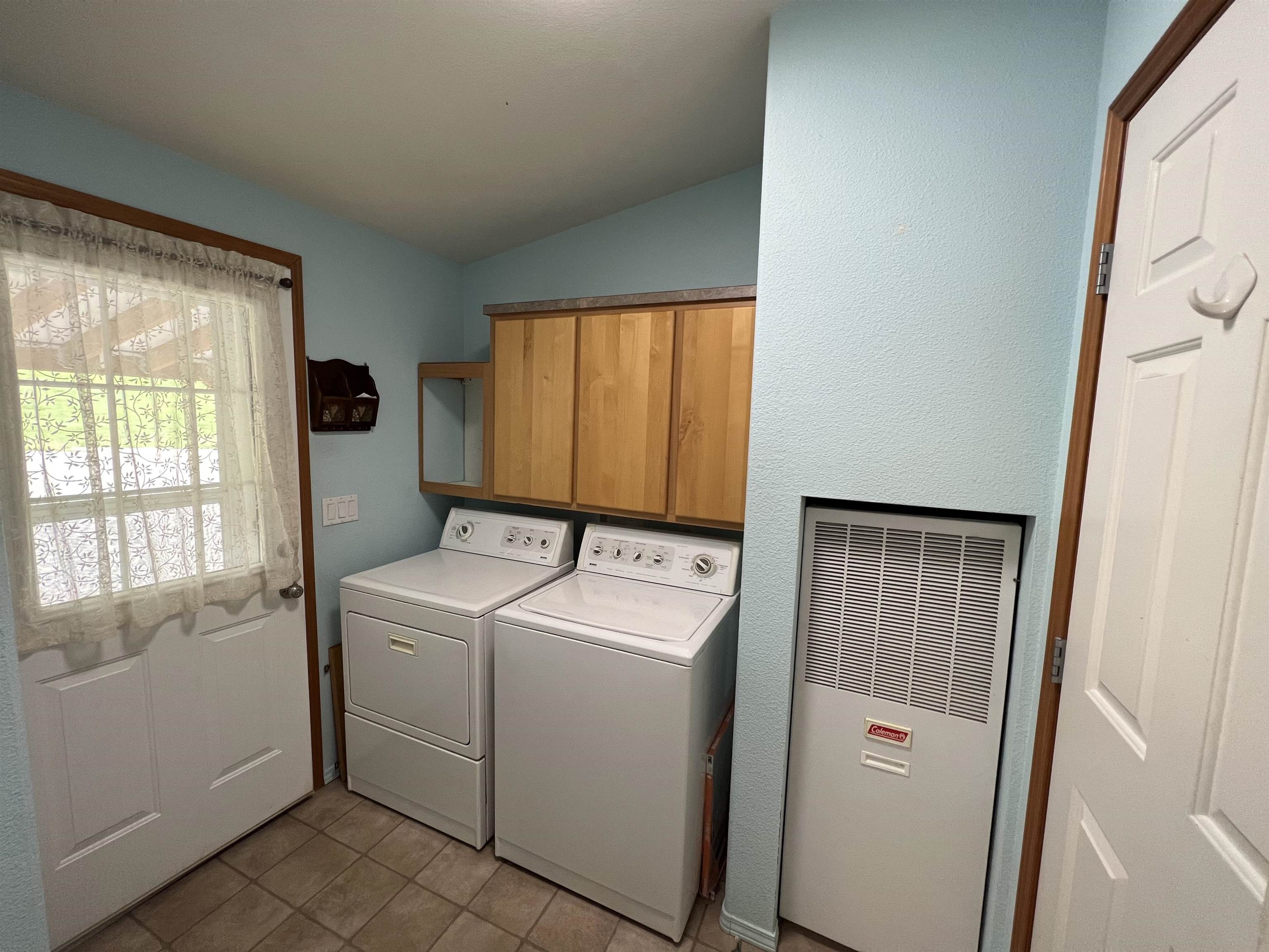 Photo 18 of 45 of 5685 Pheasant Way mobile home