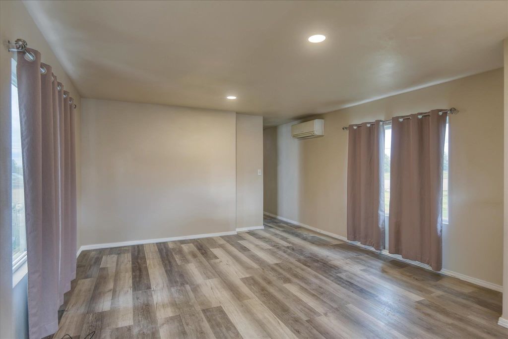 Photo of 2201 N Craig Rd, Spokane, WA 99224 (MLS # 202615707)