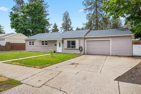 Single Family Residence in Spokane WA 6023 Driscoll Blvd.jpg