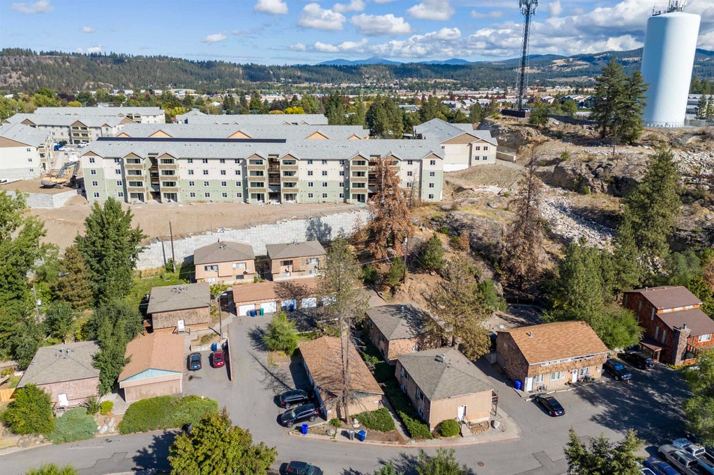 Photo of 12113 E Mansfield Ave, Spokane Valley, WA 99206 (MLS # 202625419)