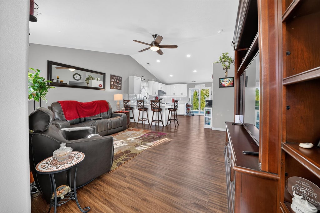 Photo of 12420 W 4th Ave, Airway Heights, WA 99001 (MLS # 202625924)