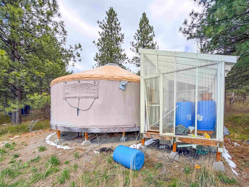 Photo of 829 Dominion Springs Way, Colville, WA 99114 (MLS # 202616237)