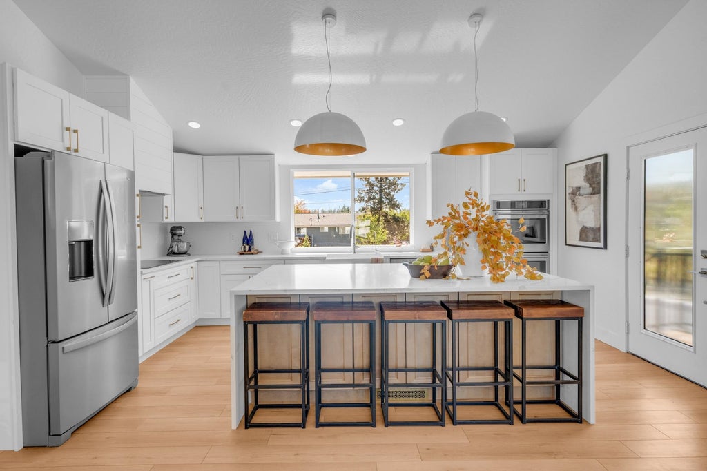 Photo of 3404 E 36th Ave, Spokane, WA 99223 (MLS # 202624441)