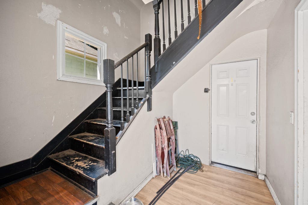 Photo of 1423 N Post St, Spokane, WA 99201 (MLS # 202621003)